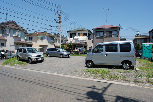 鶴嶺駐車場　１台空きあり